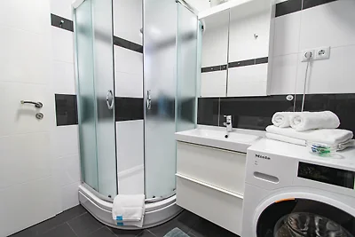 Baka Mara 3 - modern and luxurious