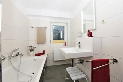 (Brise) Dünenhaus Christa App. 01