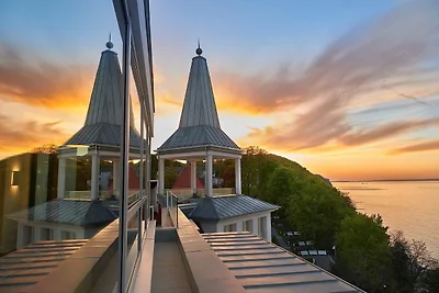 Villa Claire Ocean Blue