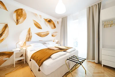 Golden Flat by GrazRentals
