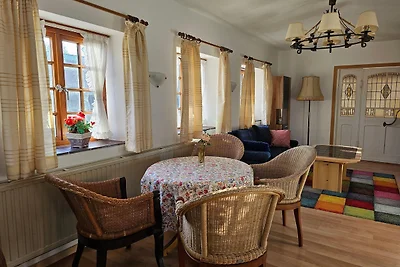 Hackerhof, Ostwohnung