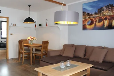 Ferienhaus Nr. 12, Kategorie