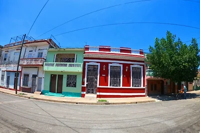 Casa Dagmara y Elias Ramos