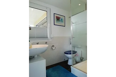 Kleiner Bungalow im Grünen