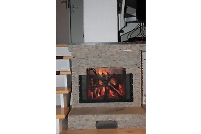 FH "Gestiefelter Kater" am See im