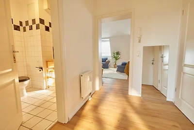 Schöne Aussicht mit Balkon