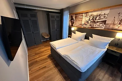 4Hafenzeiten - NIE.8 Albatros