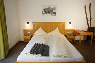 Z101,102,103,201,202,203,301,302,303