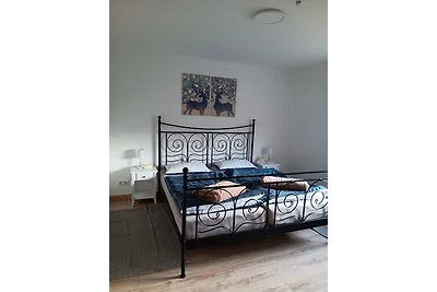 Apart Lachmöwe im Möwennest