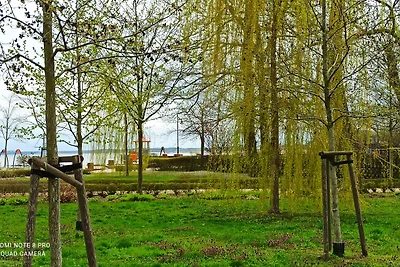 Fe'Wo, Strandnah