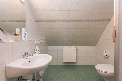 Lütow, Am Achterwasser 4 WE 2