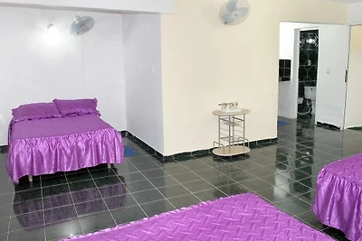 Hostal Azul Ernesto y Tamara