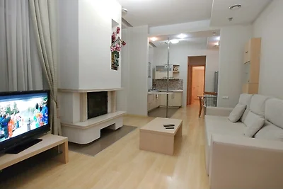 Two bedrooms. 6 Zankovetskoi str.