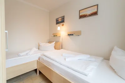 Ab ins Inselglück EG 1