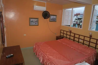 Casa Colonial Gustavo y Yalina