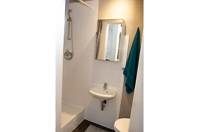 Gemütliches Studio mit Hochbett im