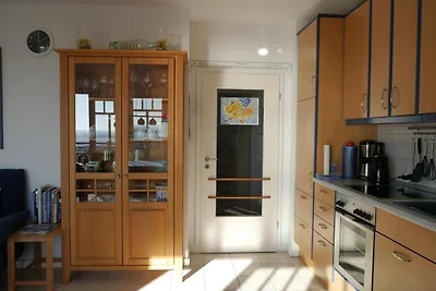 An Bord im Strandtuun