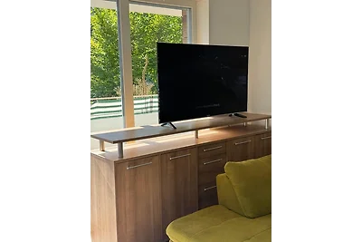 Modernes Wohnen mit Terrasse Und