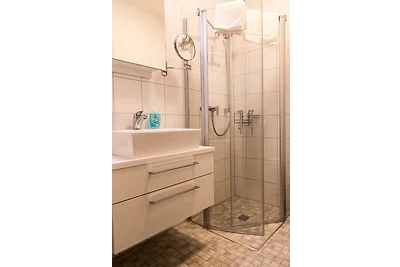 Frau Clara Haus - Ecke 2