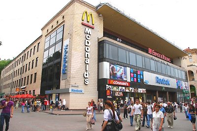 One bedroom. 17 Khreshchatyk str.