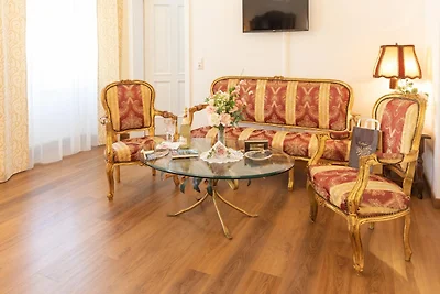 Heritage Boutique Apartment Marie