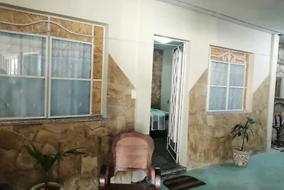 Hostal Henry El Delfin Appartement