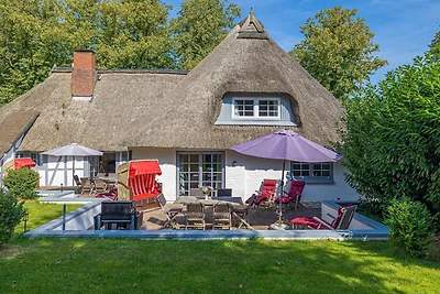 Weisse Reetdachkate Wohnung 1