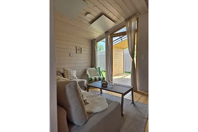 Helles Tiny House im Grünen (402)