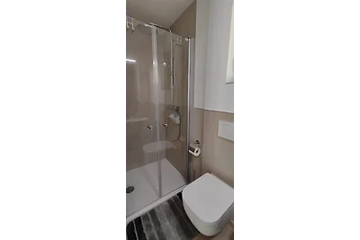 Chalet am Diemelsee mit Seeblick im