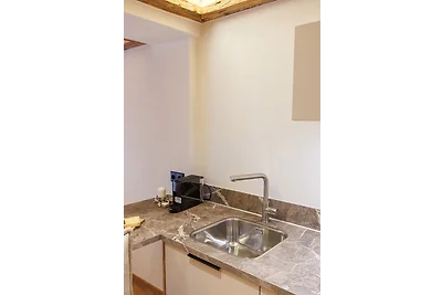 Apartment 6 - Reh