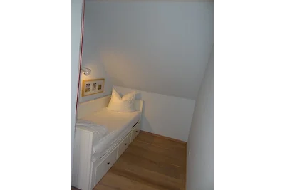 Ferienwohnung (DG) im Reetdachhaus