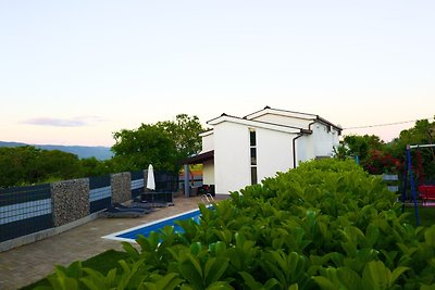 Villa Ana