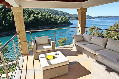 Villa Anastasia, Special one,am