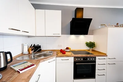 Elegantes Meerblick-Apartment