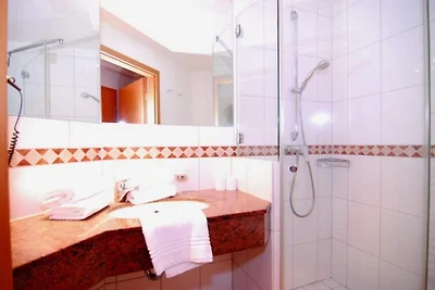 Olympia Haus 3, Whg. 27