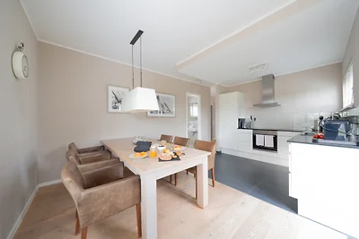 Ostsee - Reetdachhaus Nr. 11