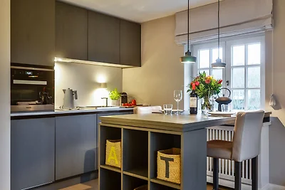 Kuschelnest unter Reet mit Pool und