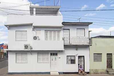 HOSTAL AVENIDA CRUCERO Appartement