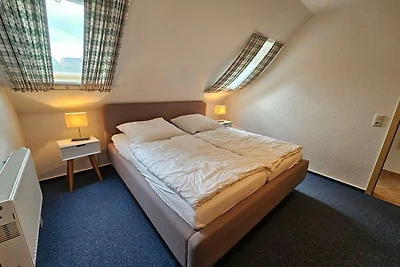 Pferdekoppel im Haus zwischen den