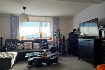 Ruhige Ferienwohnung mit Balkon und