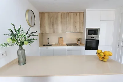 Molino Beach House, Modern home