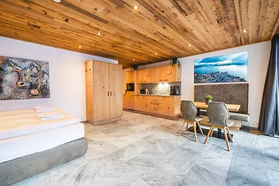 Alpine Essence Luxury Apartment in
