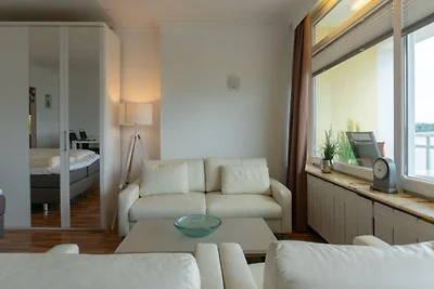 "Strandhotel Heiligenhafen"