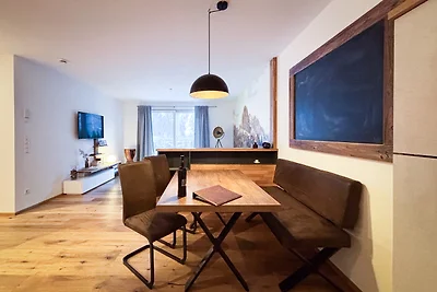 Runhof Living by Tirol Living