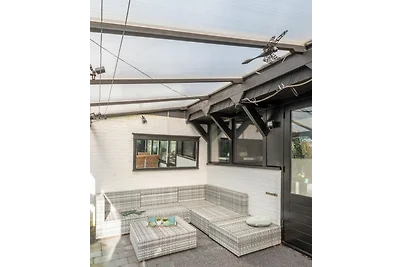 Lichtdurchflutetes Traumhaus 800