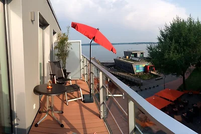 Apartment 36, Blickrichtung