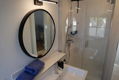 neben Wismar FH"FaJuKa" Strandnah