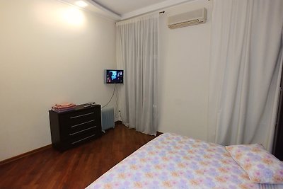 Three bedroom. Lux. 20a Shota