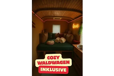 Smart Home Mitten im Wald /