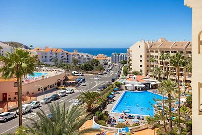 Sonnige Ferienwohnung mit Meersicht